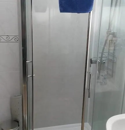 Lyndale Pateley Bridge