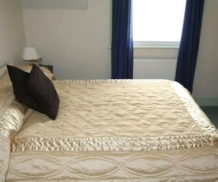 Pensionat Lyndale 4*