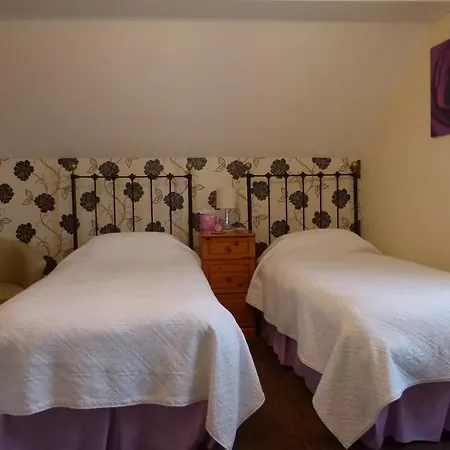 Lyndale בית הארחה 4*